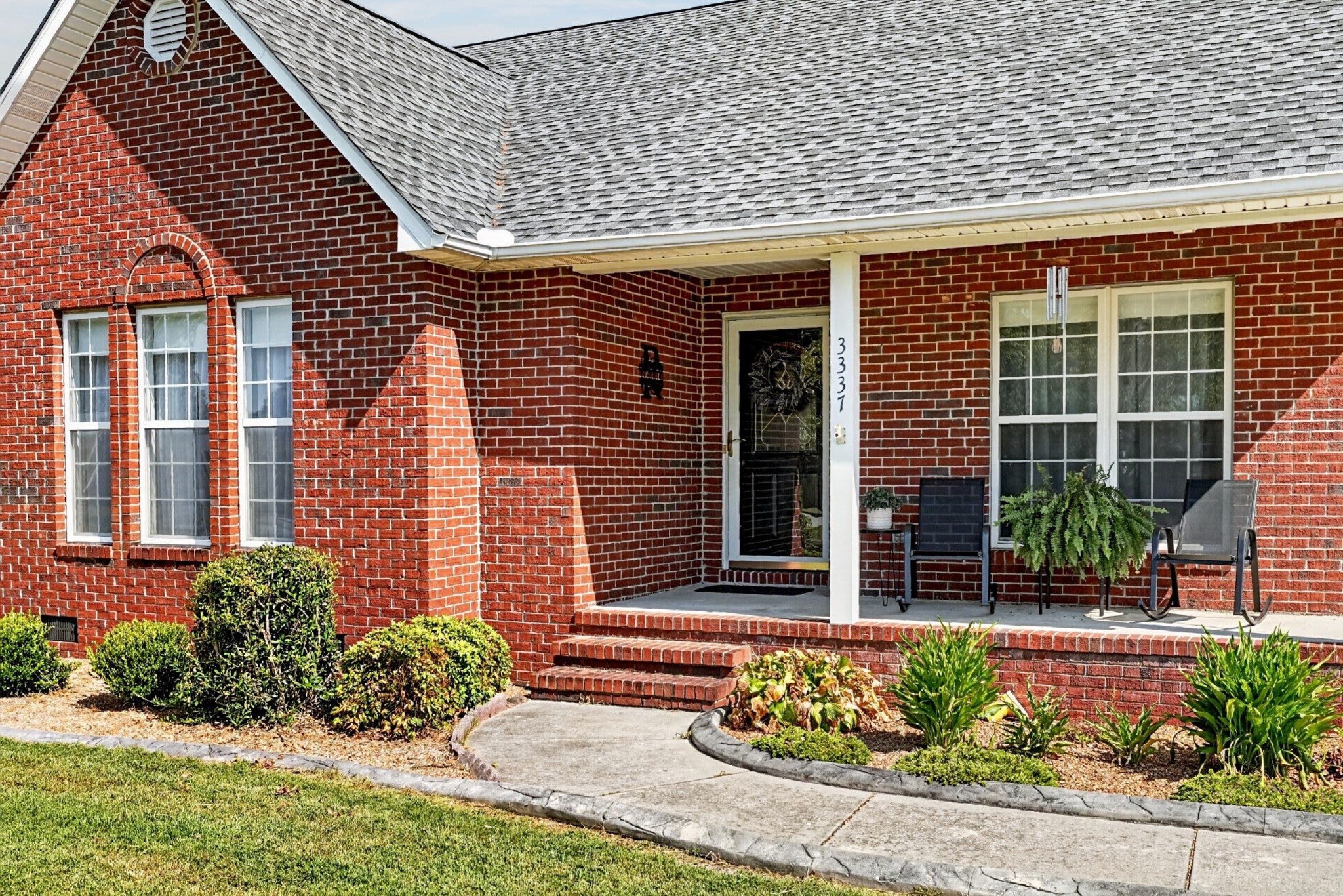3337 Claybrook Dr