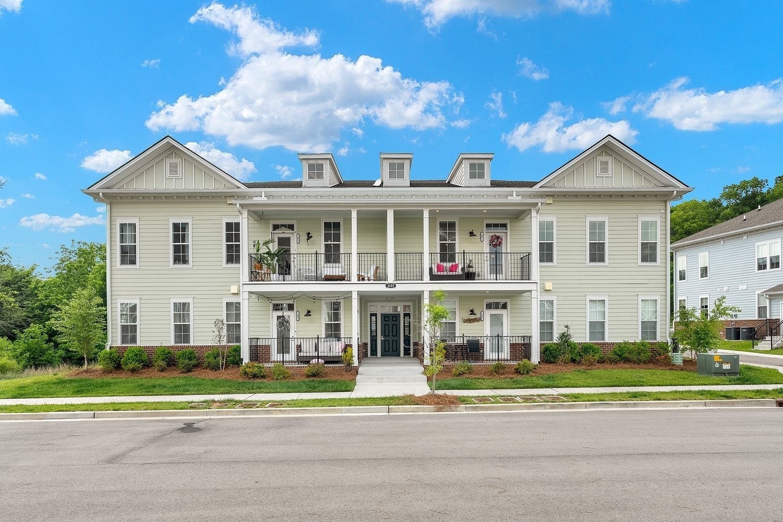 3107 Patcham Dr 201