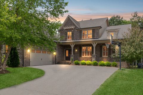 708 Eldon Ln Nolensville TN 37135