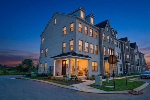 2615 WILKINSON PIKE UNIT 1001, MURFREESBORO, TN 37129 - Image 2e95592baaf4a775eeb623e55a596c64/2590851206