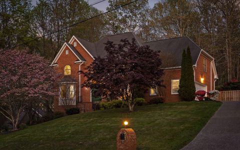 61 Cool Springs Road Signal Mountain TN 37377