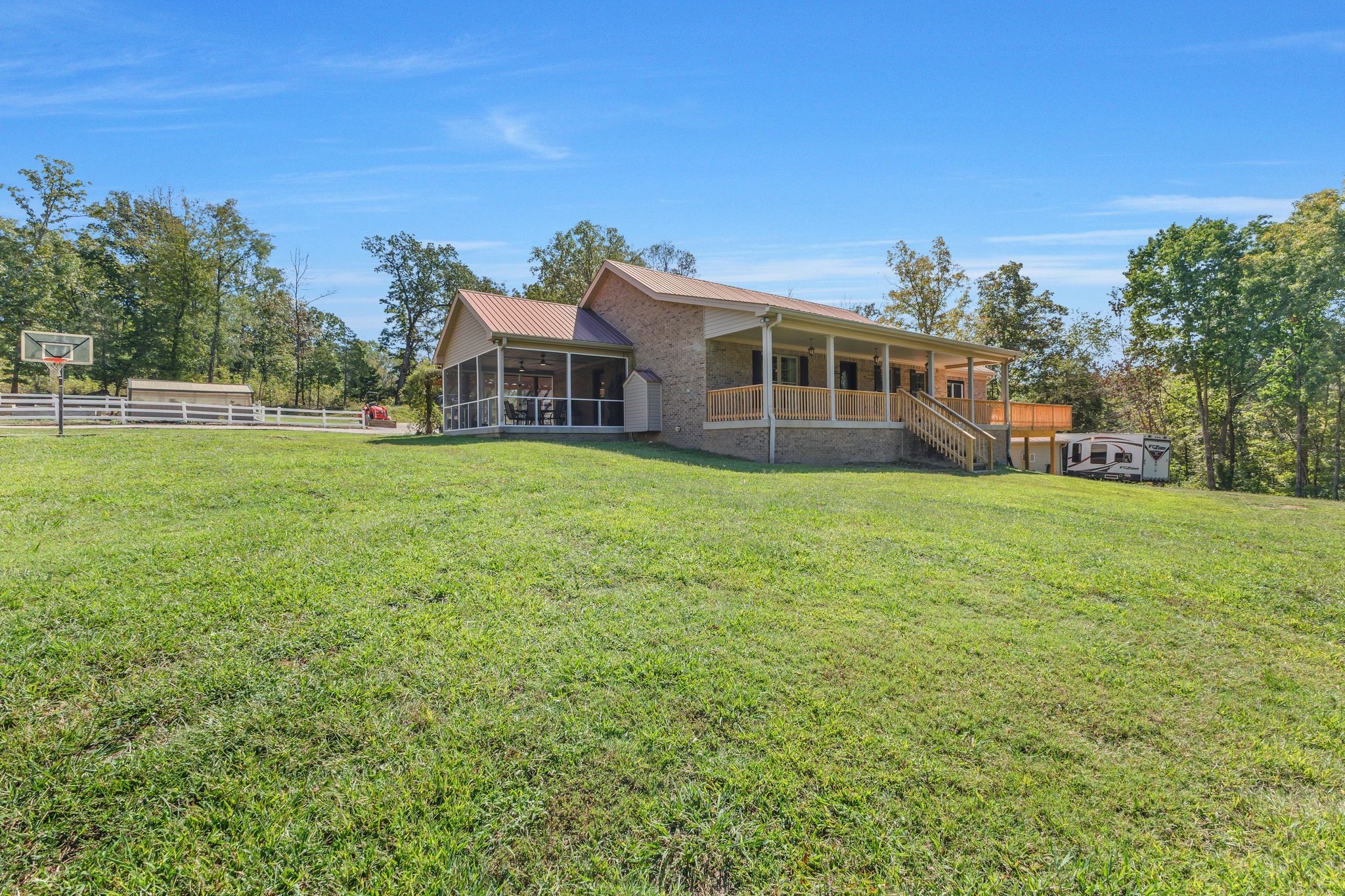 1745 Ennis Branch Rd