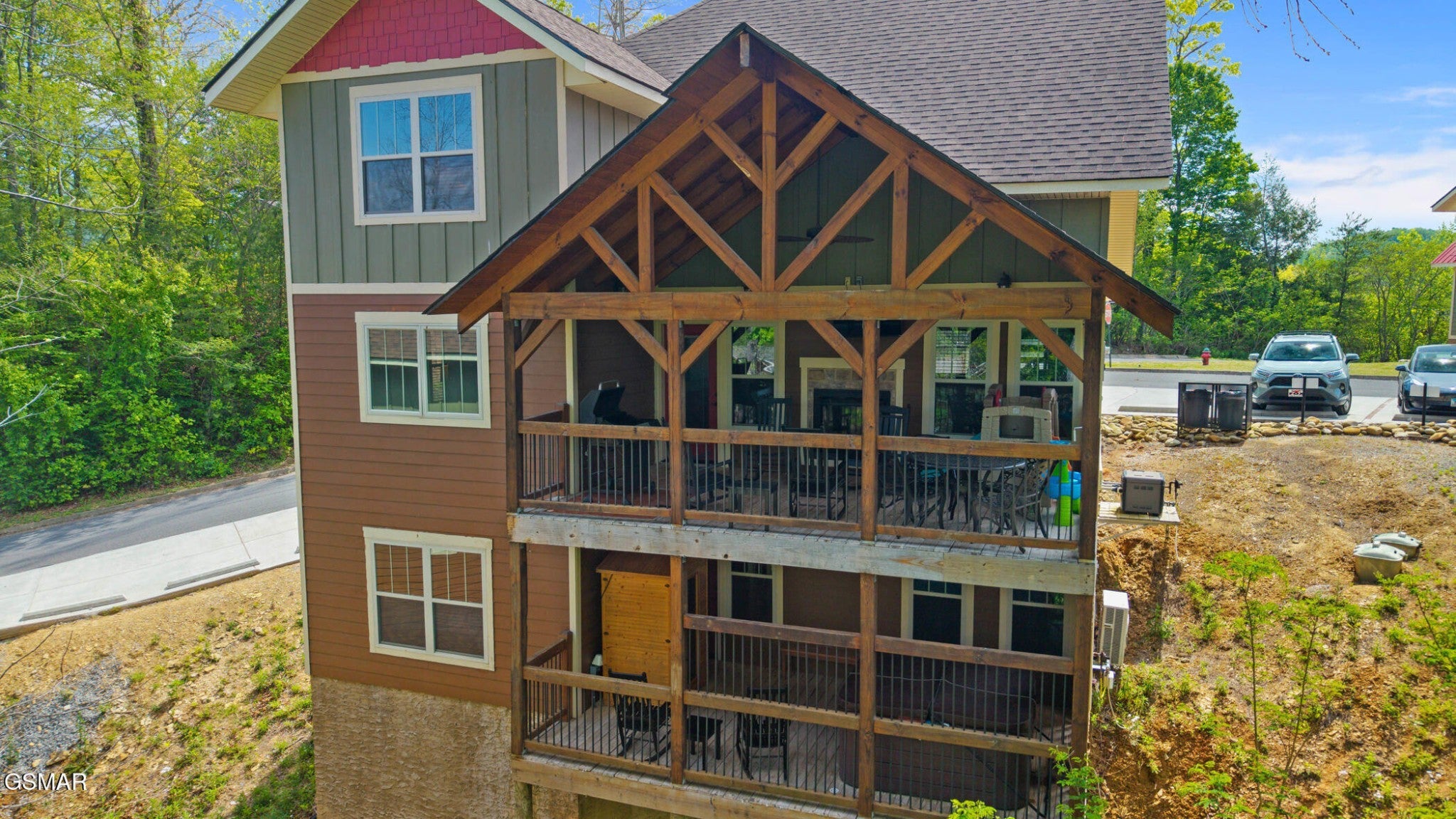 906 Whittlers Way