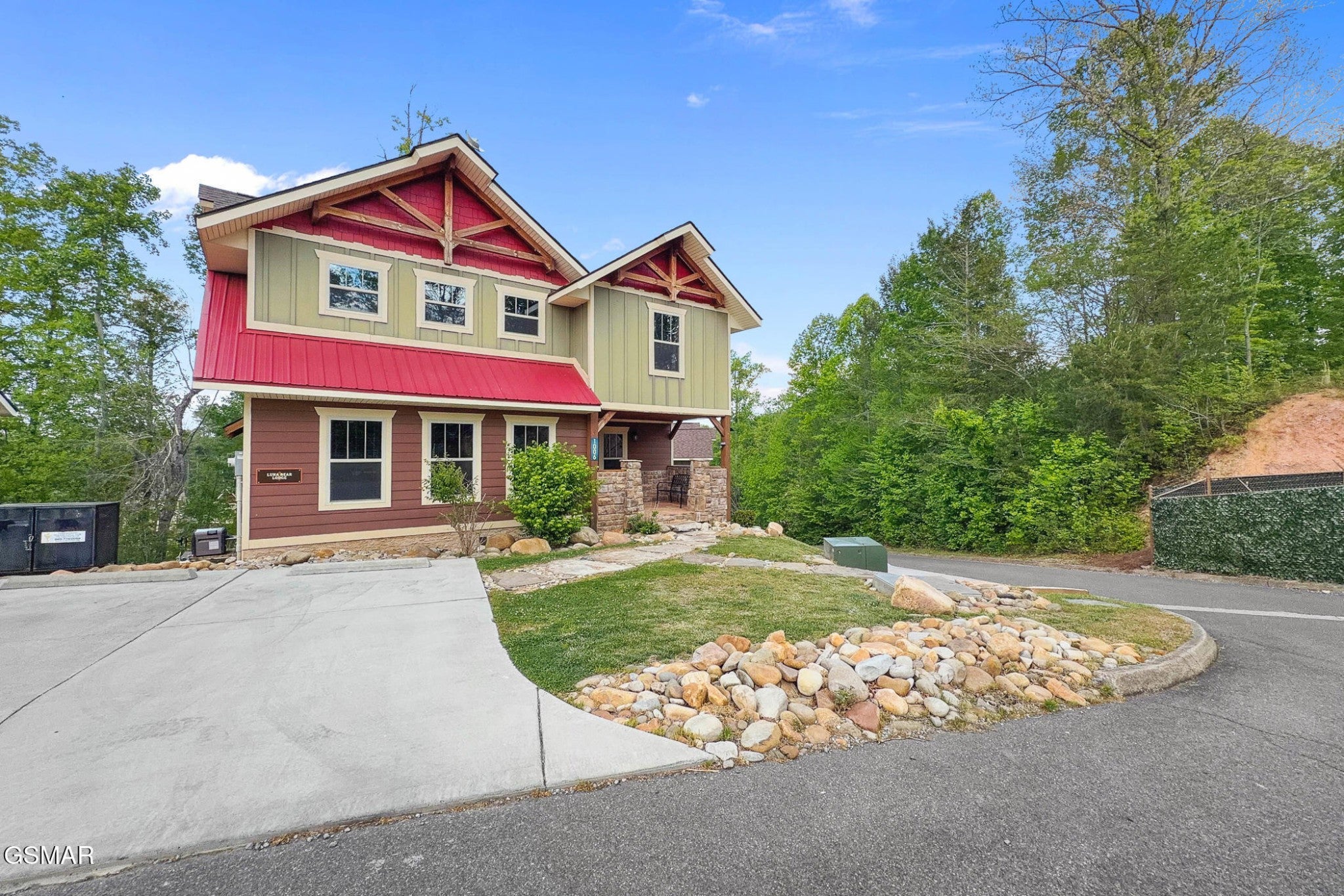 906 Whittlers Way