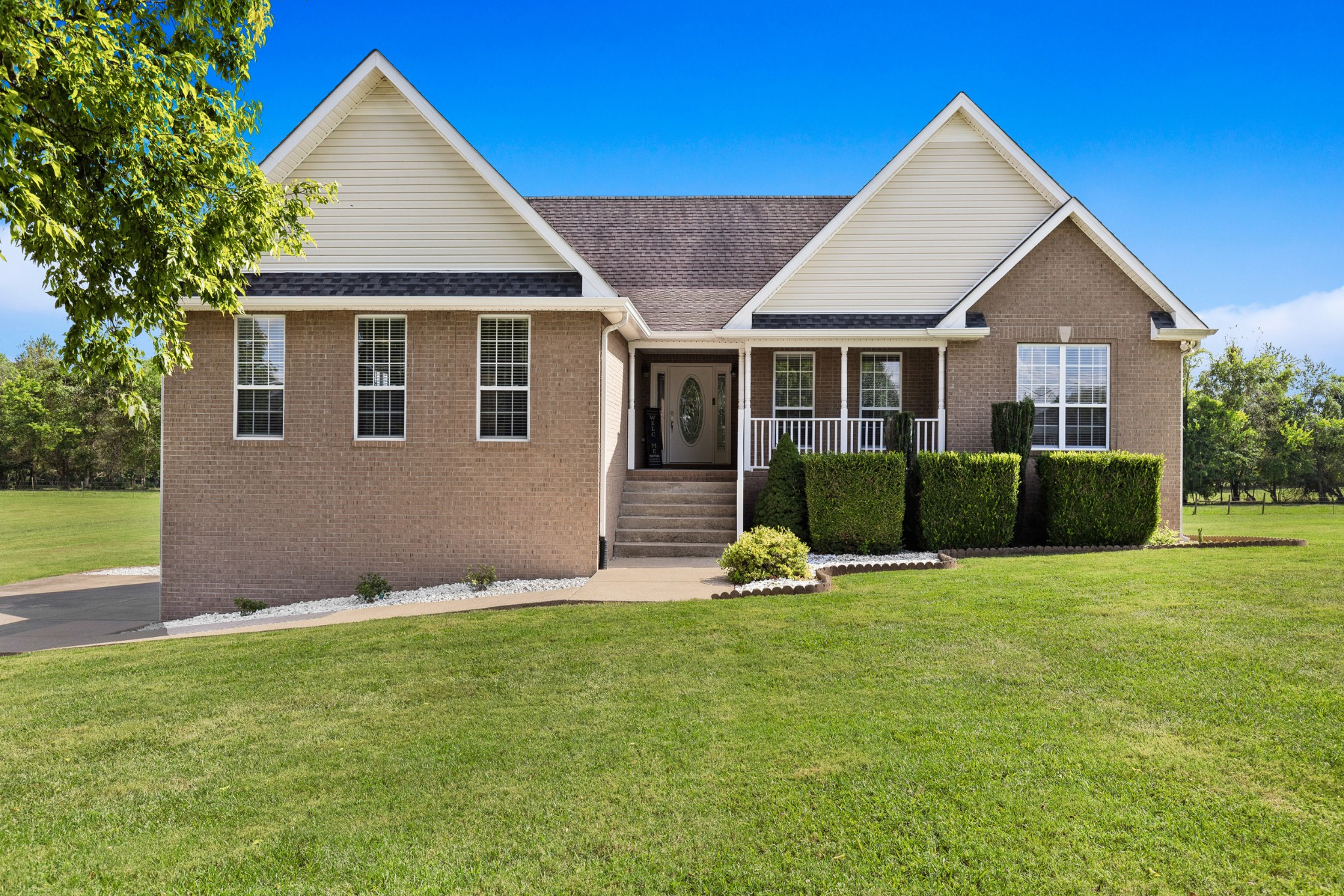 1014 Somerville Dr