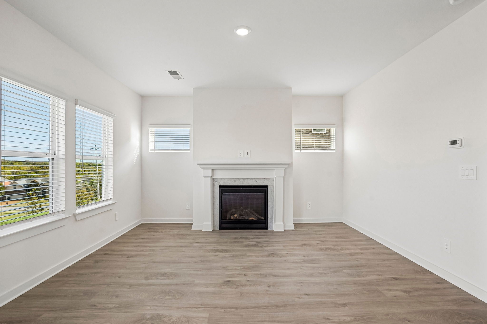 256 Astoria Dr