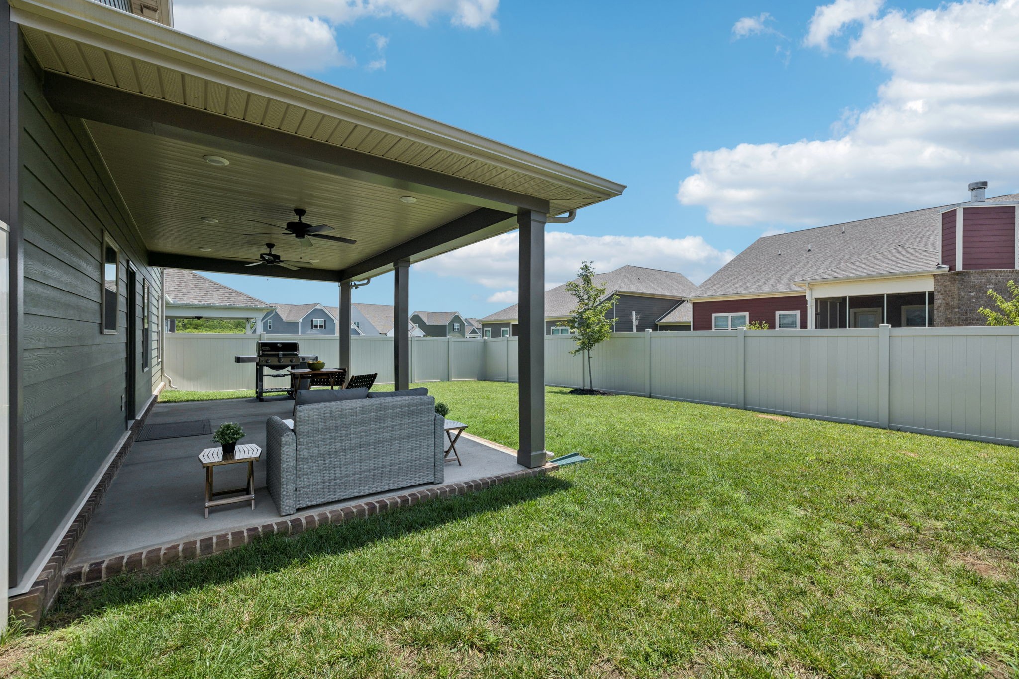 Murfreesboro, Tennessee 37127, United States, 4 Bedrooms Bedrooms, ,4 BathroomsBathrooms,Residential,Active,181544