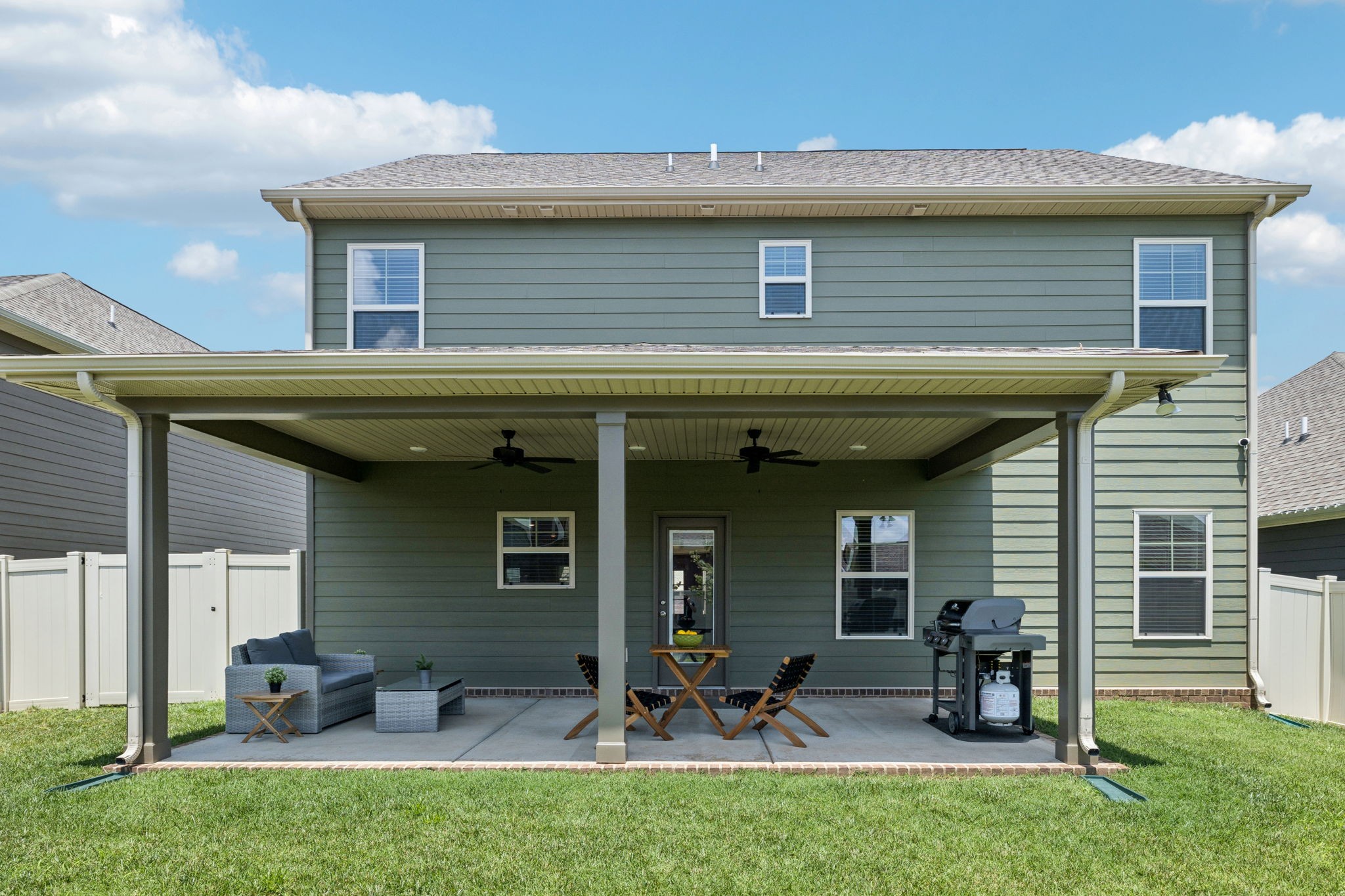 Murfreesboro, Tennessee 37127, United States, 4 Bedrooms Bedrooms, ,4 BathroomsBathrooms,Residential,Active,181544