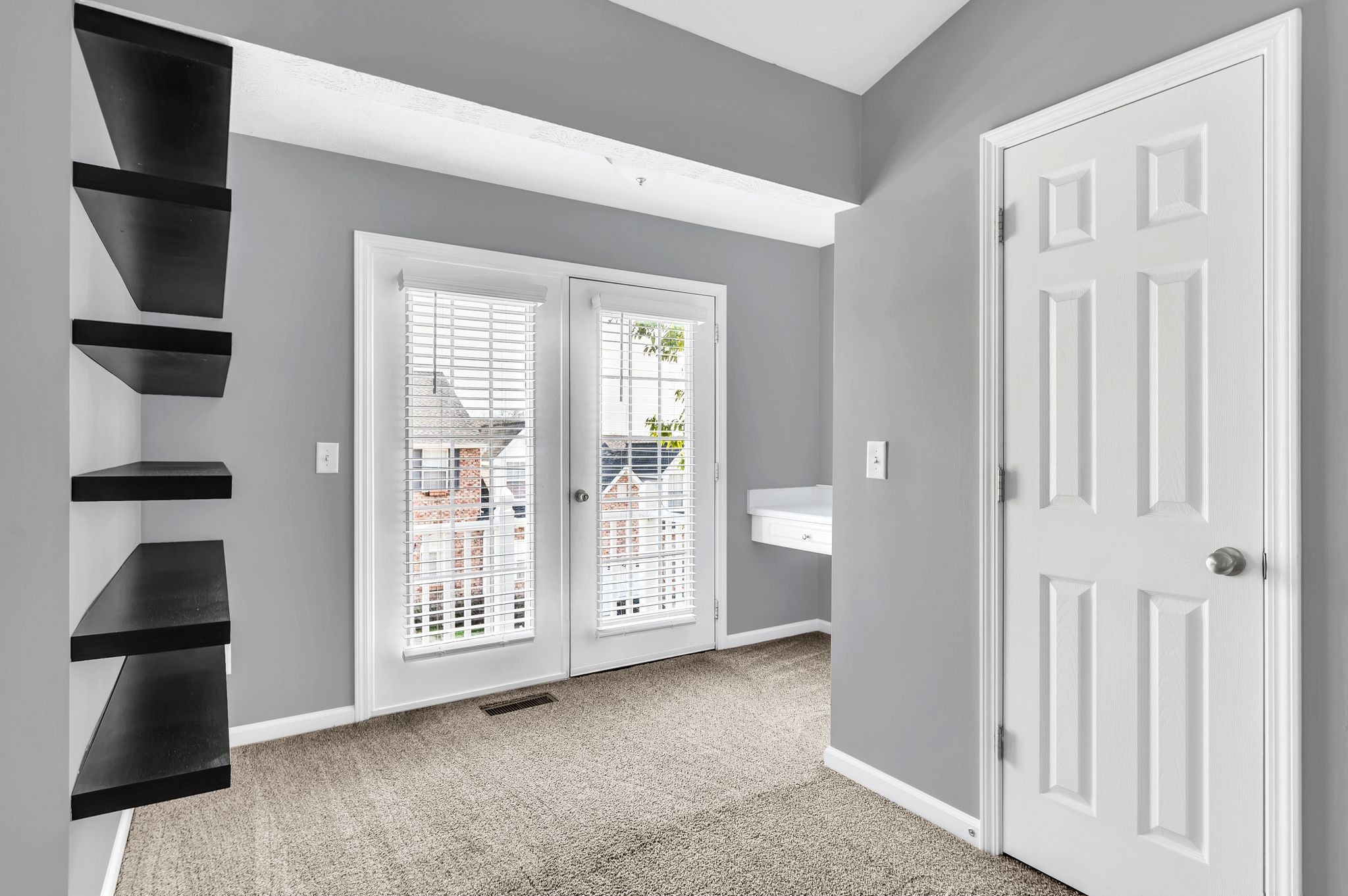 Nashville, Tennessee 37210, United States, 3 Bedrooms Bedrooms, ,3 BathroomsBathrooms,Residential,Active,30471