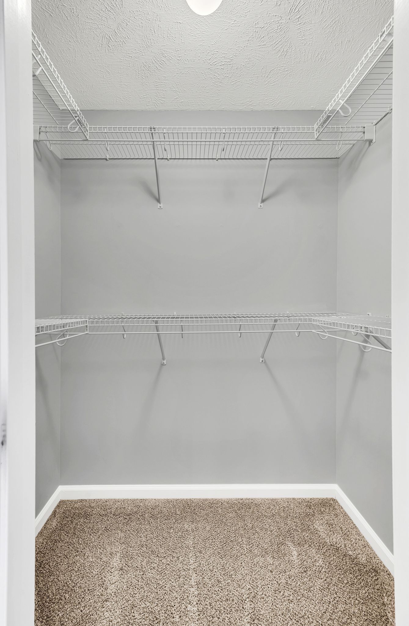 Nashville, Tennessee 37210, United States, 3 Bedrooms Bedrooms, ,3 BathroomsBathrooms,Residential,Active,30471