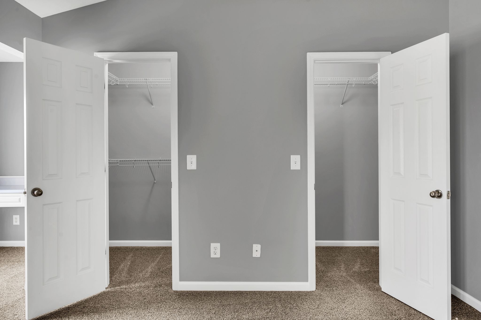 Nashville, Tennessee 37210, United States, 3 Bedrooms Bedrooms, ,3 BathroomsBathrooms,Residential,Active,30471