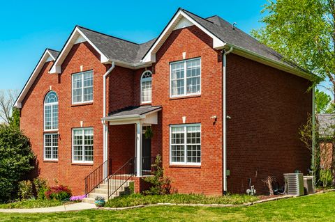 135 N Wynridge Way Goodlettsville TN 37072