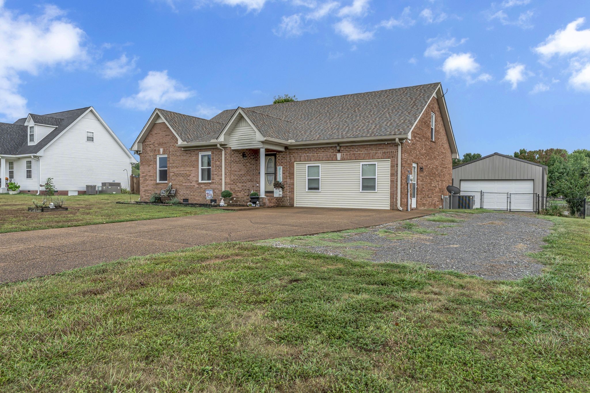 1301 Andrea Ln
