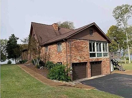 103 Ridge Dr
