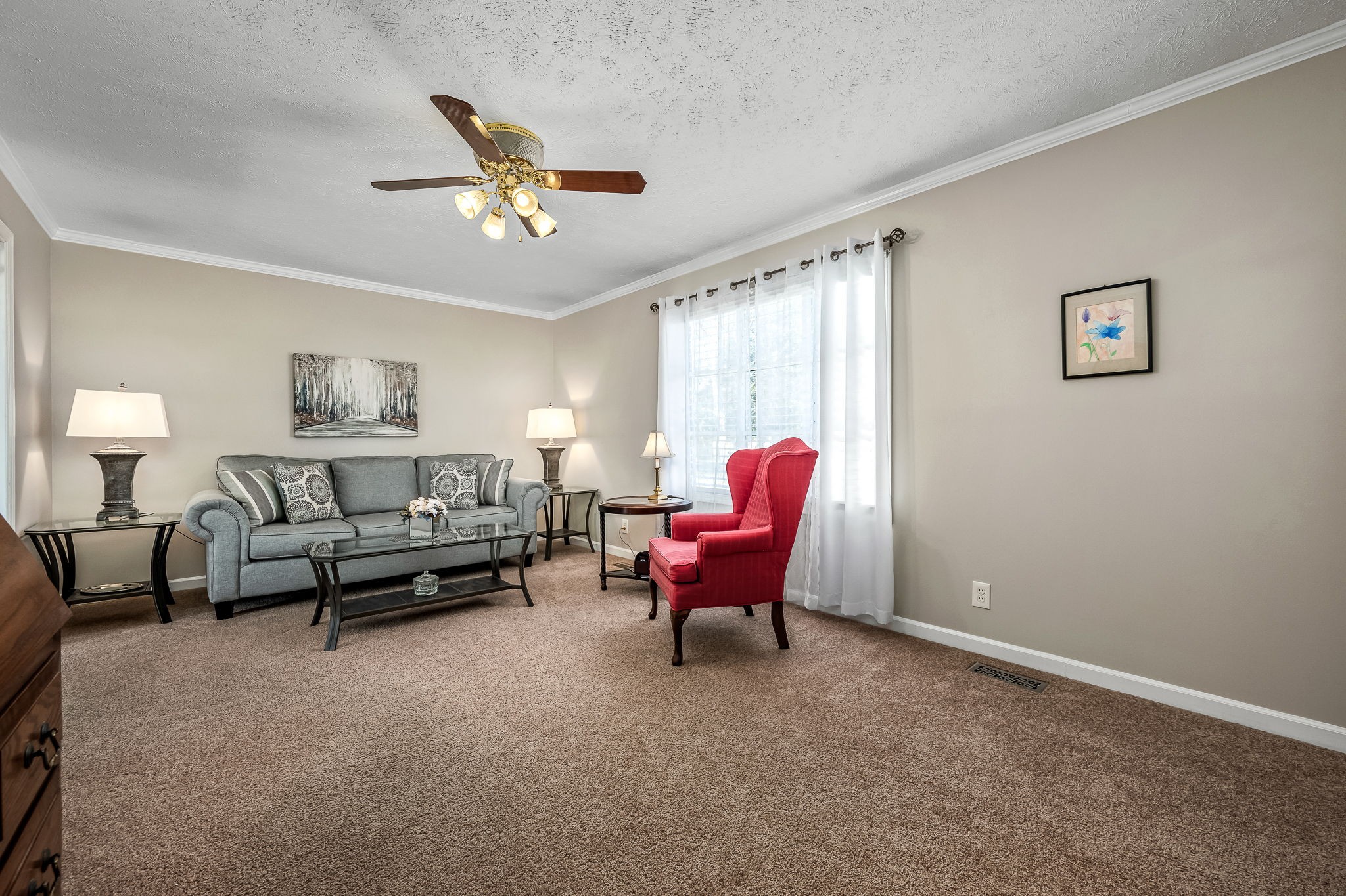 911 Squire Ct