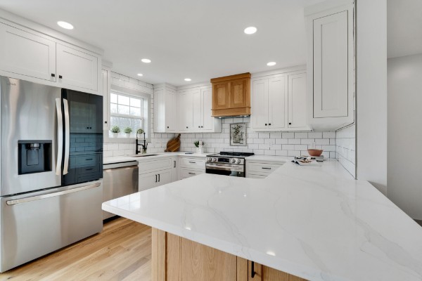 156 Collins River Dr