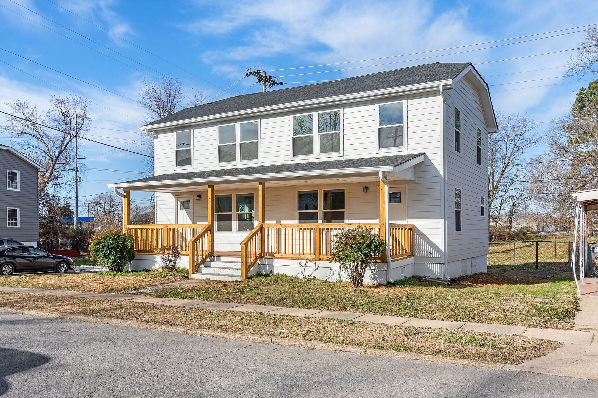 1414 Bryan St