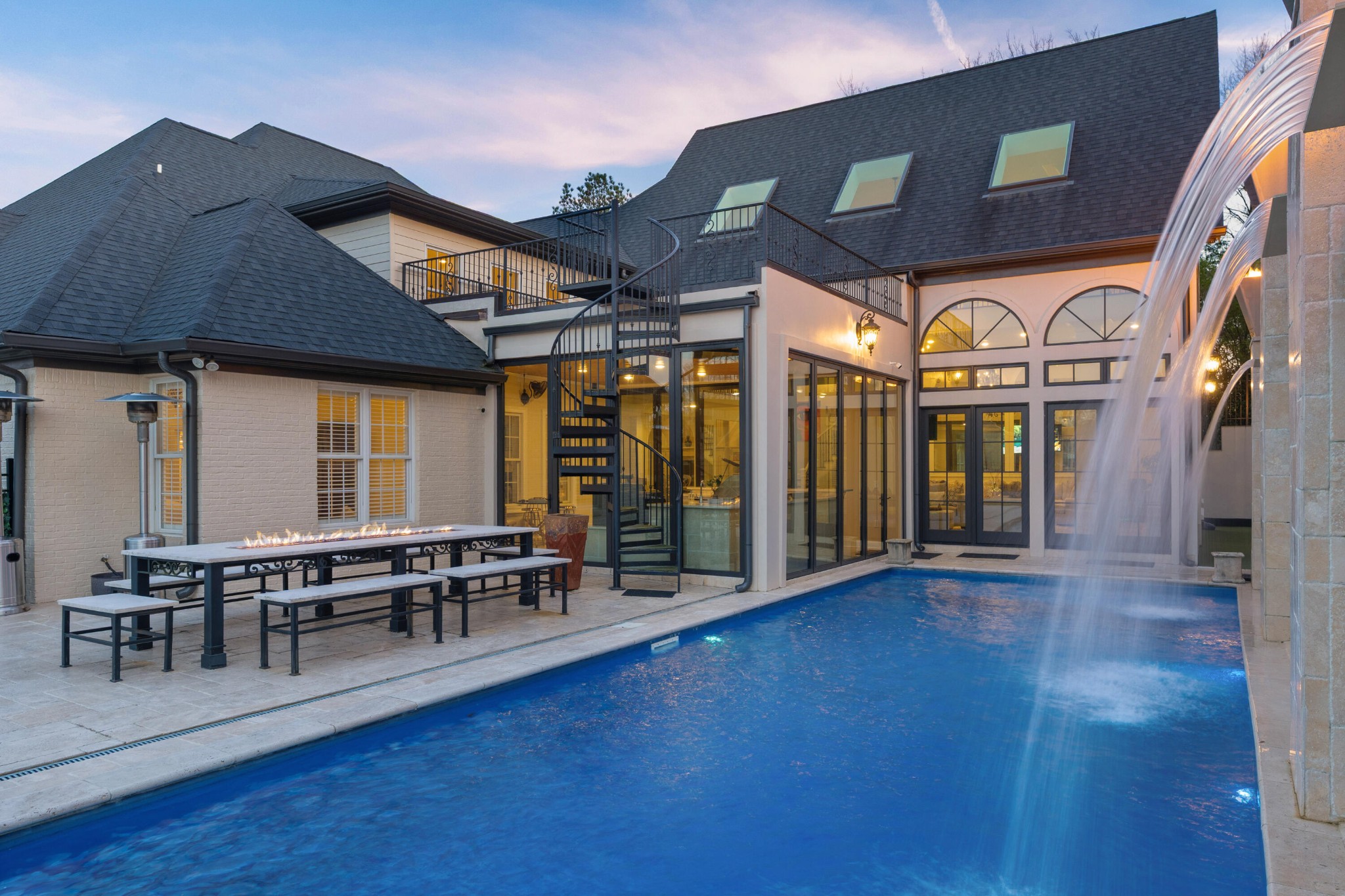 9812 Windrose Circle