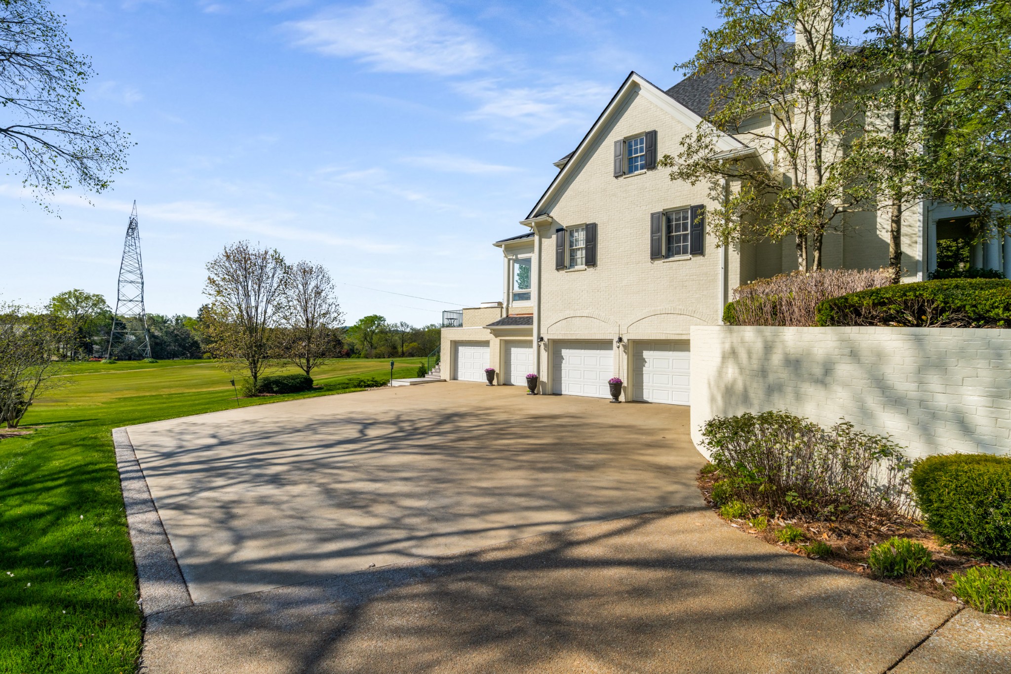 4 Colonel Winstead Dr
