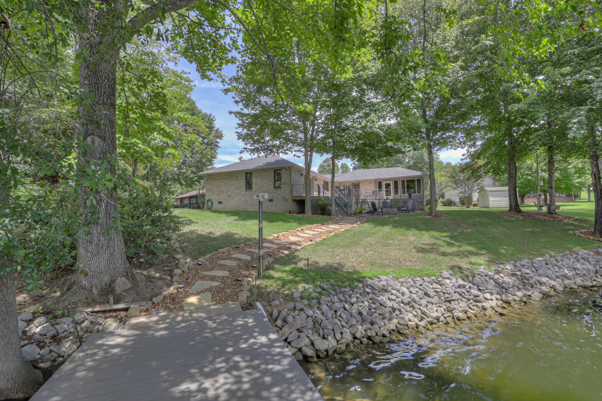 117 Lake St