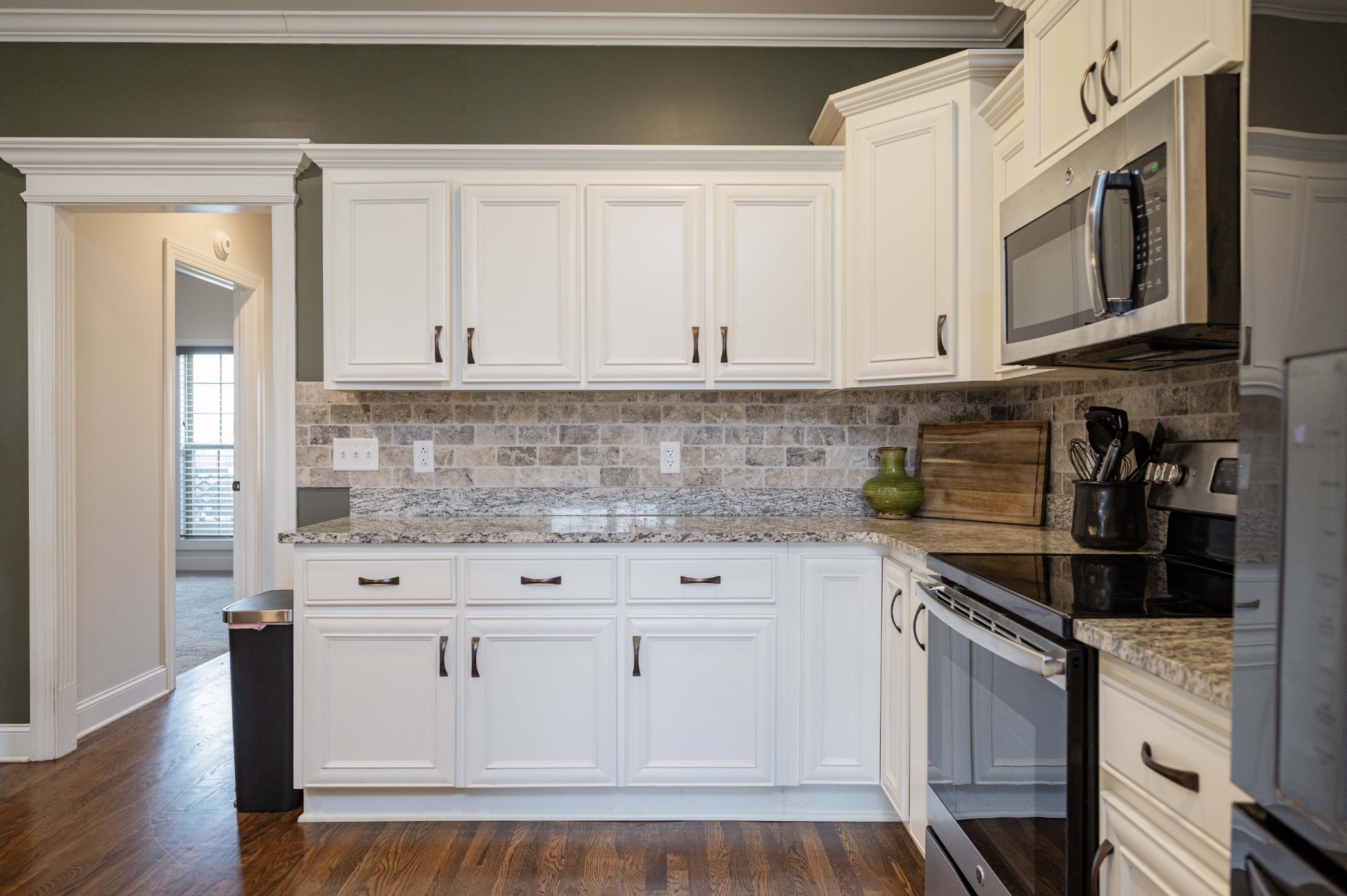 1130 Spring Creek Dr