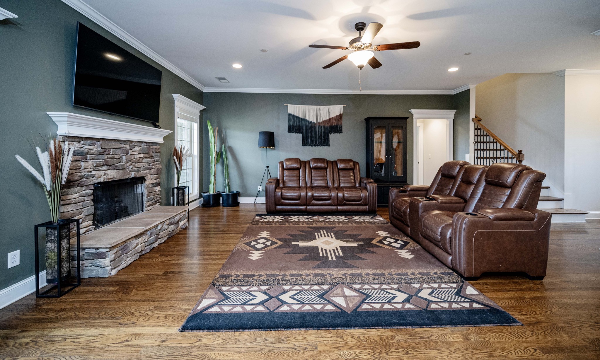 1130 Spring Creek Dr