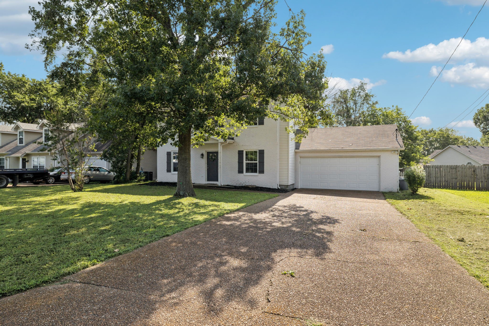 694 Hollandale Rd