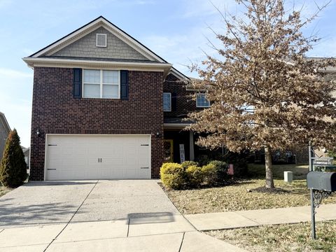 211 Hempstead Ct Gallatin TN 37066