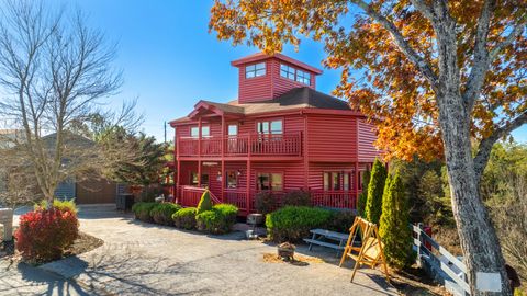 2079 Kerr Rd Sevierville TN 37876