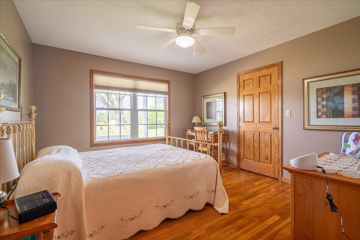 Leoma, Tennessee, 38468, United States, 3 Bedrooms Bedrooms, ,3 BathroomsBathrooms,Residential,Active,2034273