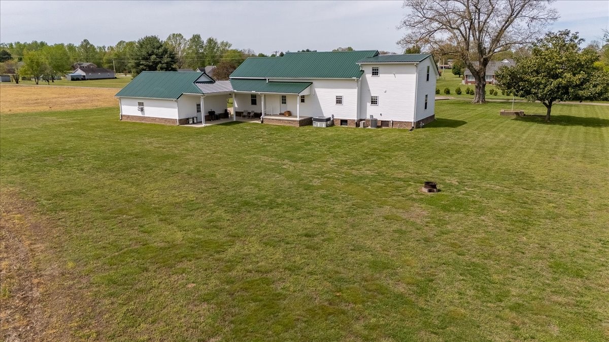 Leoma, Tennessee, 38468, United States, 3 Bedrooms Bedrooms, ,3 BathroomsBathrooms,Residential,Active,2034273