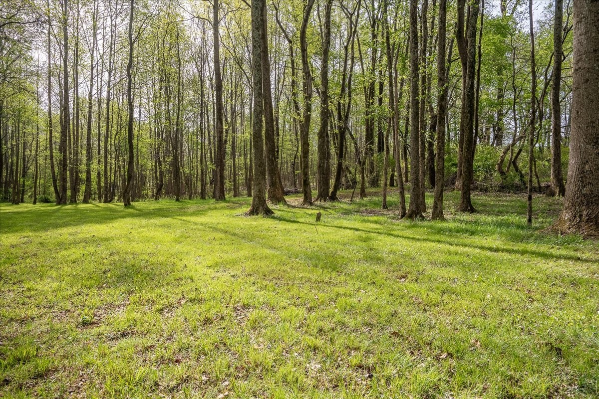 Leoma, Tennessee, 38468, United States, 3 Bedrooms Bedrooms, ,3 BathroomsBathrooms,Residential,Active,2034273
