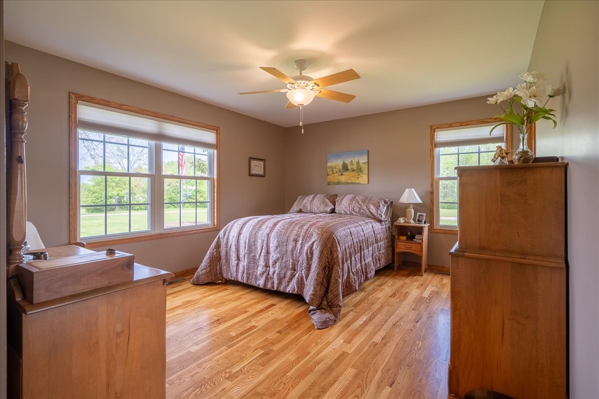 Leoma, Tennessee, 38468, United States, 3 Bedrooms Bedrooms, ,3 BathroomsBathrooms,Residential,Active,2034273