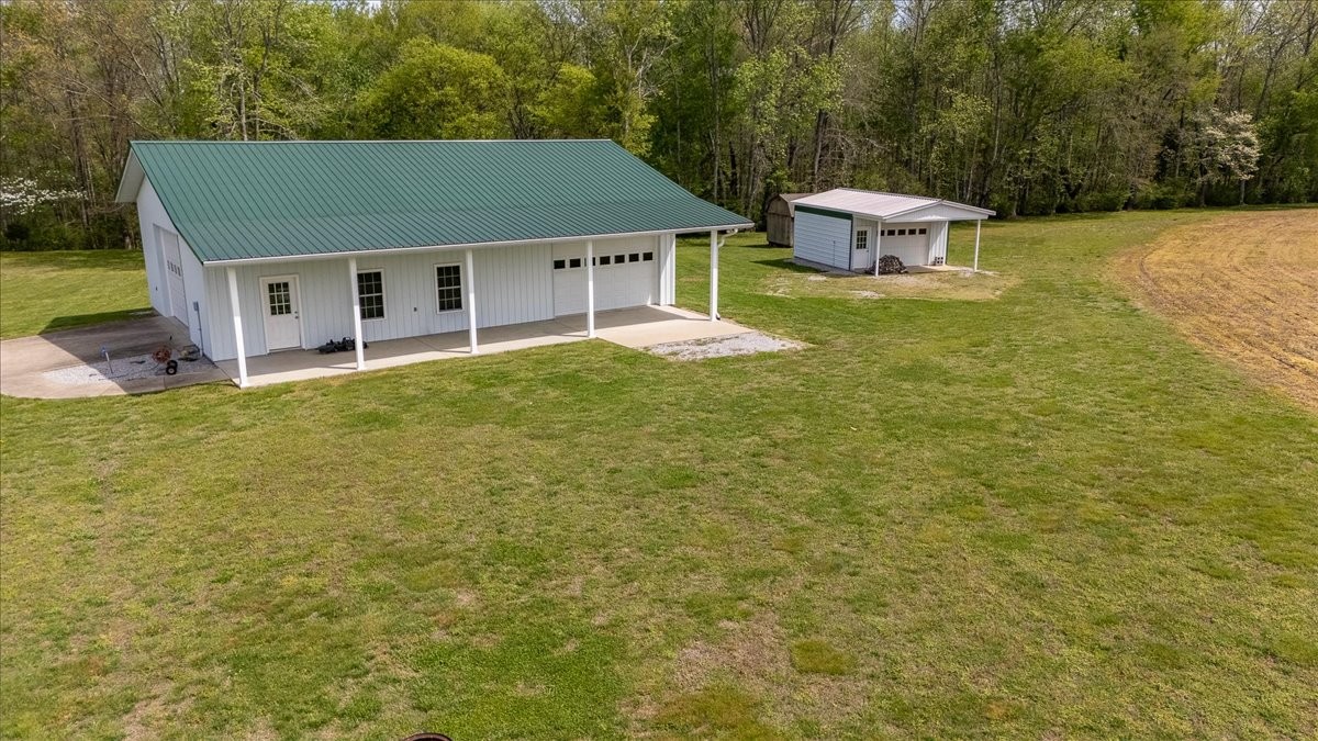 Leoma, Tennessee, 38468, United States, 3 Bedrooms Bedrooms, ,3 BathroomsBathrooms,Residential,Active,2034273