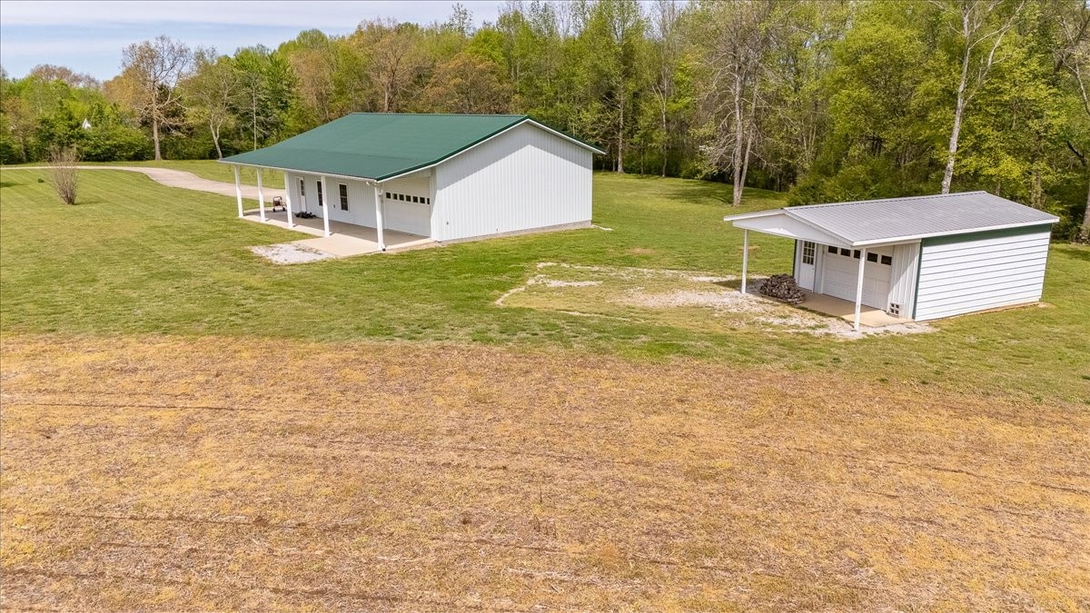 Leoma, Tennessee, 38468, United States, 3 Bedrooms Bedrooms, ,3 BathroomsBathrooms,Residential,Active,2034273