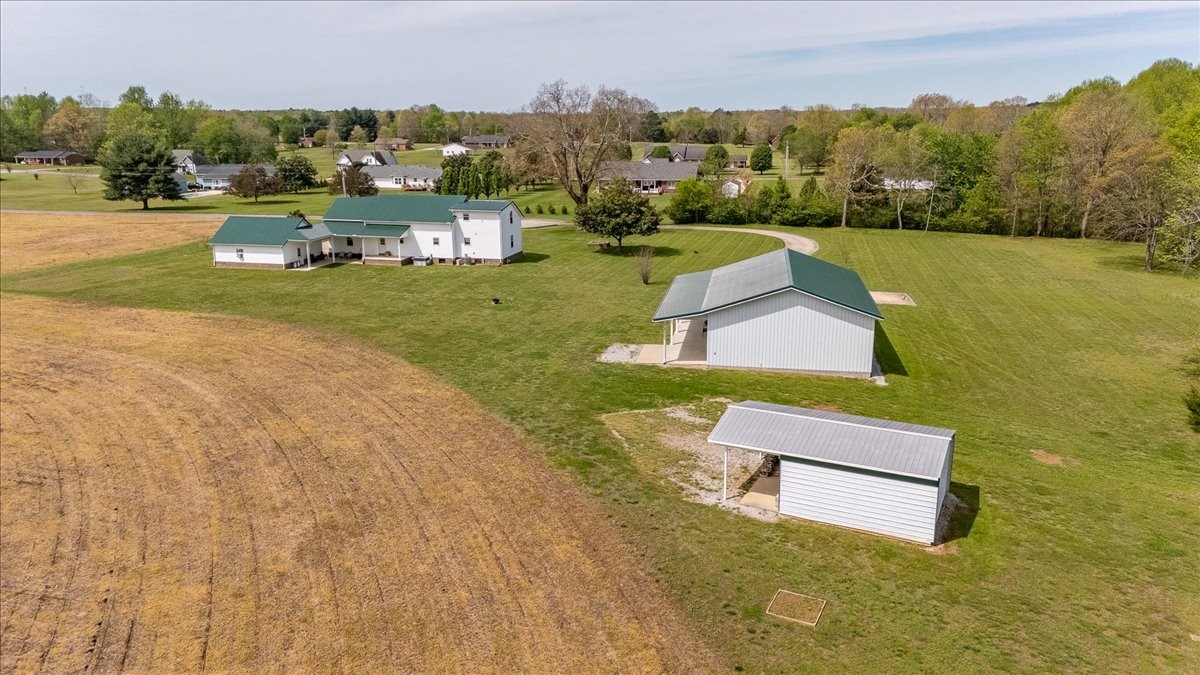 Leoma, Tennessee, 38468, United States, 3 Bedrooms Bedrooms, ,3 BathroomsBathrooms,Residential,Active,2034273