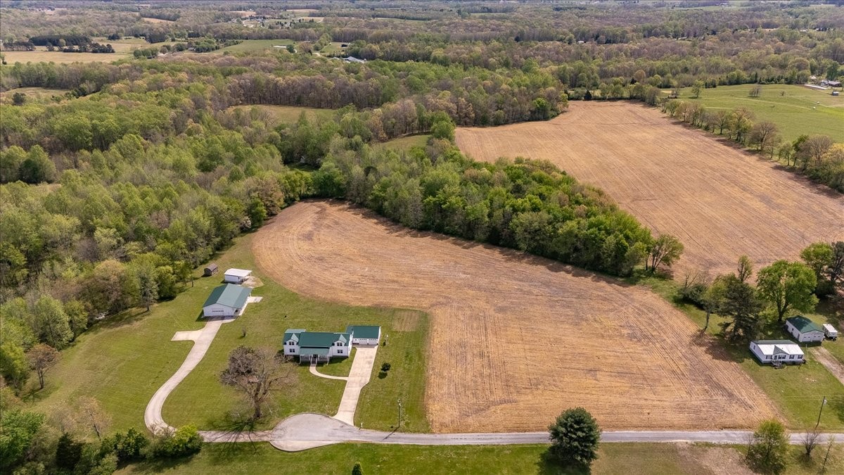 Leoma, Tennessee, 38468, United States, 3 Bedrooms Bedrooms, ,3 BathroomsBathrooms,Residential,Active,2034273