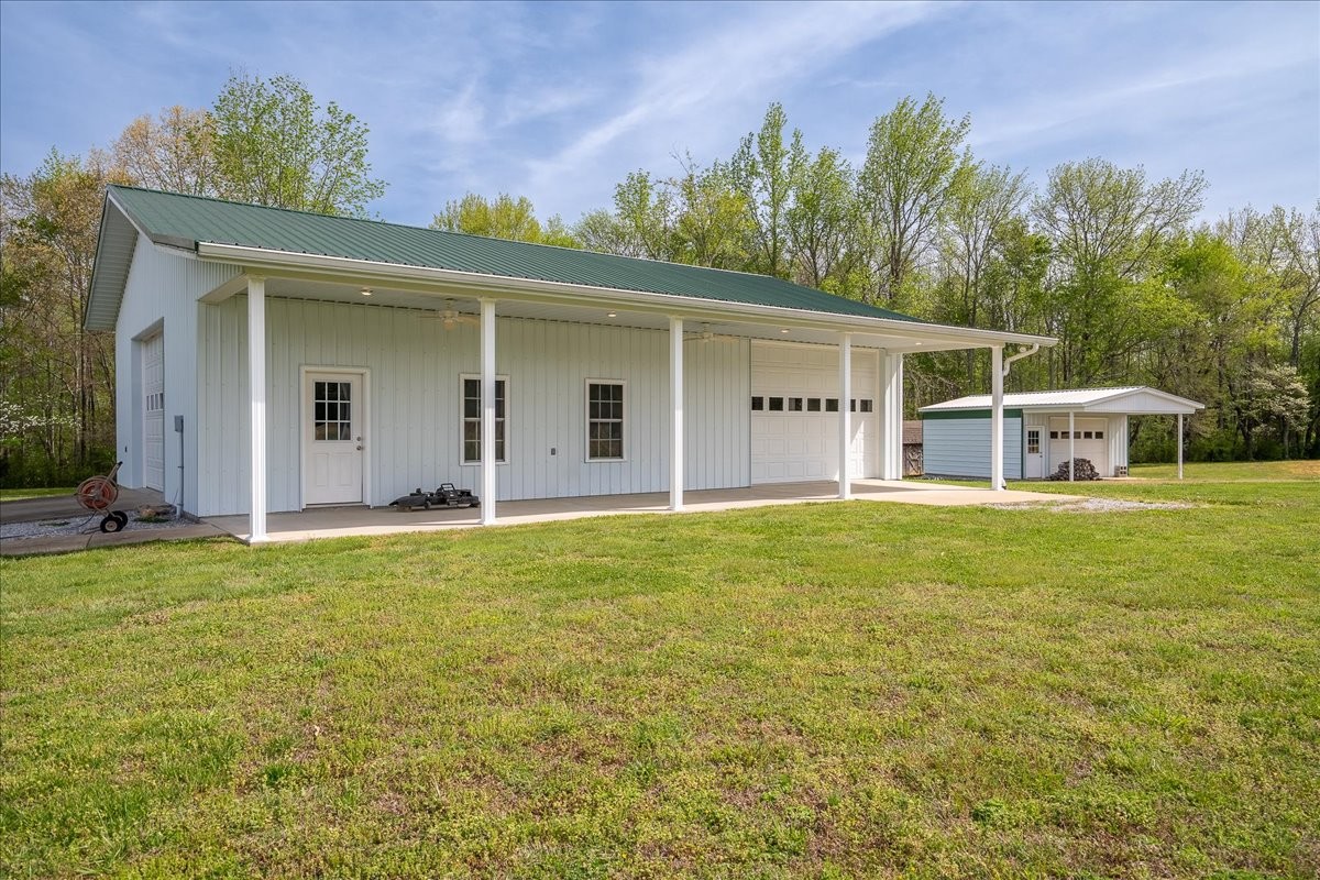 Leoma, Tennessee, 38468, United States, 3 Bedrooms Bedrooms, ,3 BathroomsBathrooms,Residential,Active,2034273