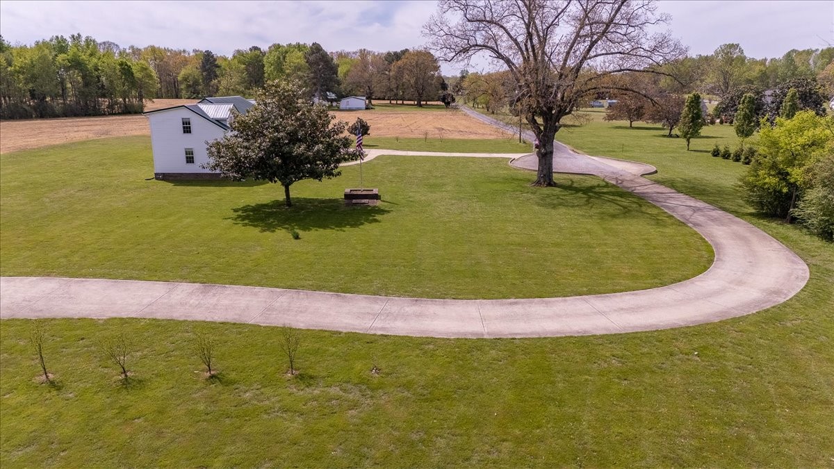 Leoma, Tennessee, 38468, United States, 3 Bedrooms Bedrooms, ,3 BathroomsBathrooms,Residential,Active,2034273