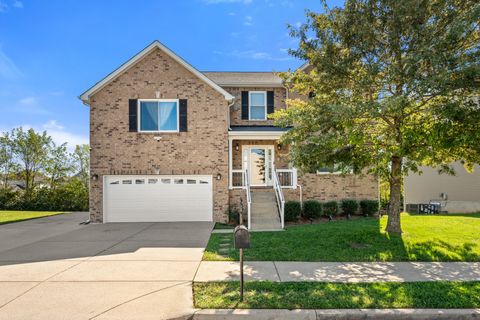 4240 Shagbark Trl Antioch TN 37013