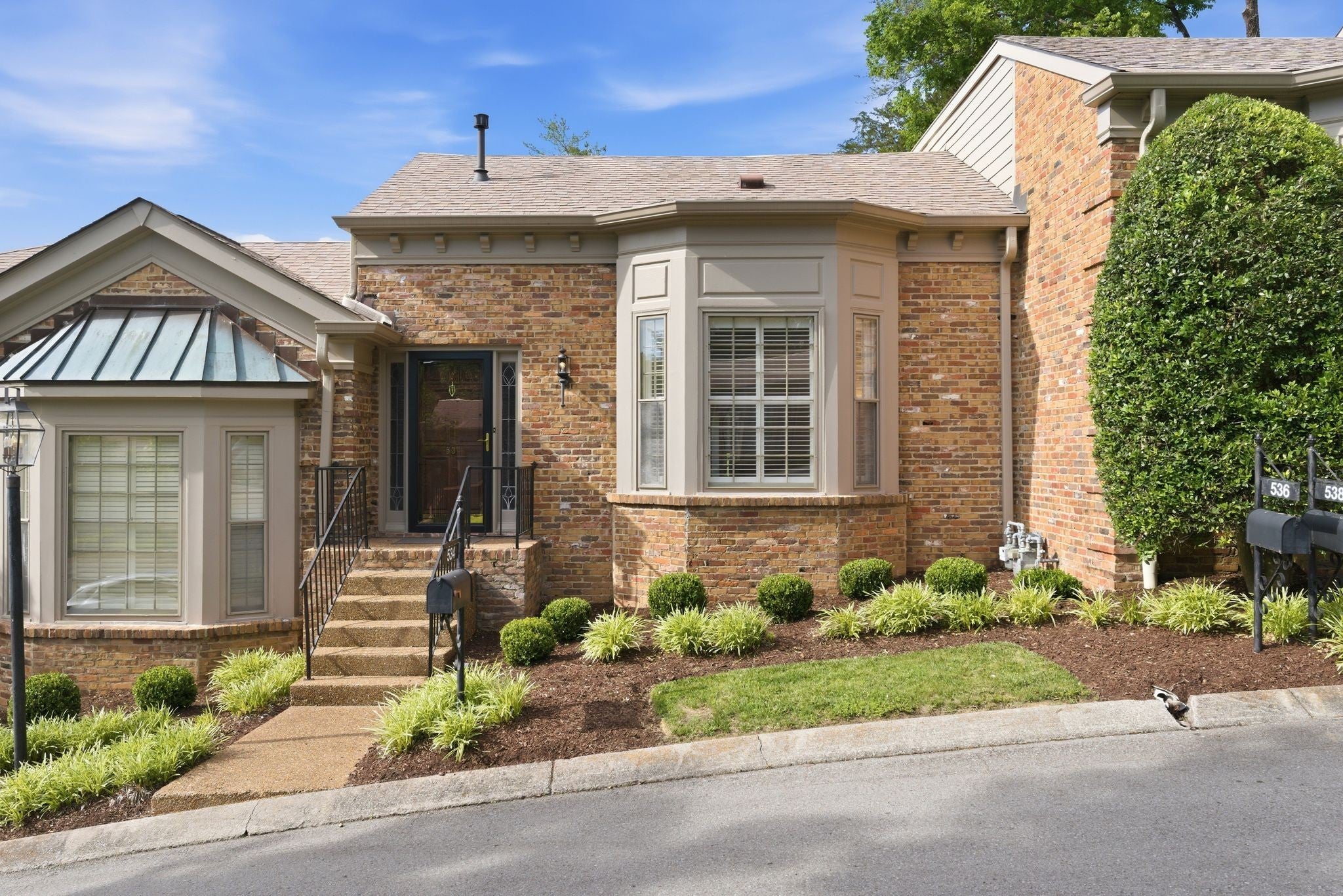 2-bed listing at 534 Armistead Pl, Nashville