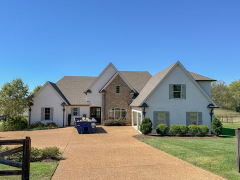 2308 Cages Bend Rd Gallatin TN 37066