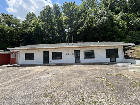 Photo of 90 Providence Blvd, Clarksville, TN 37042 (MLS # 3232085)