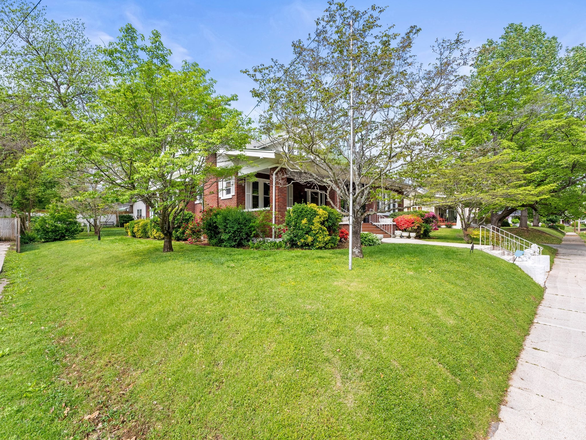 311 N Jefferson St