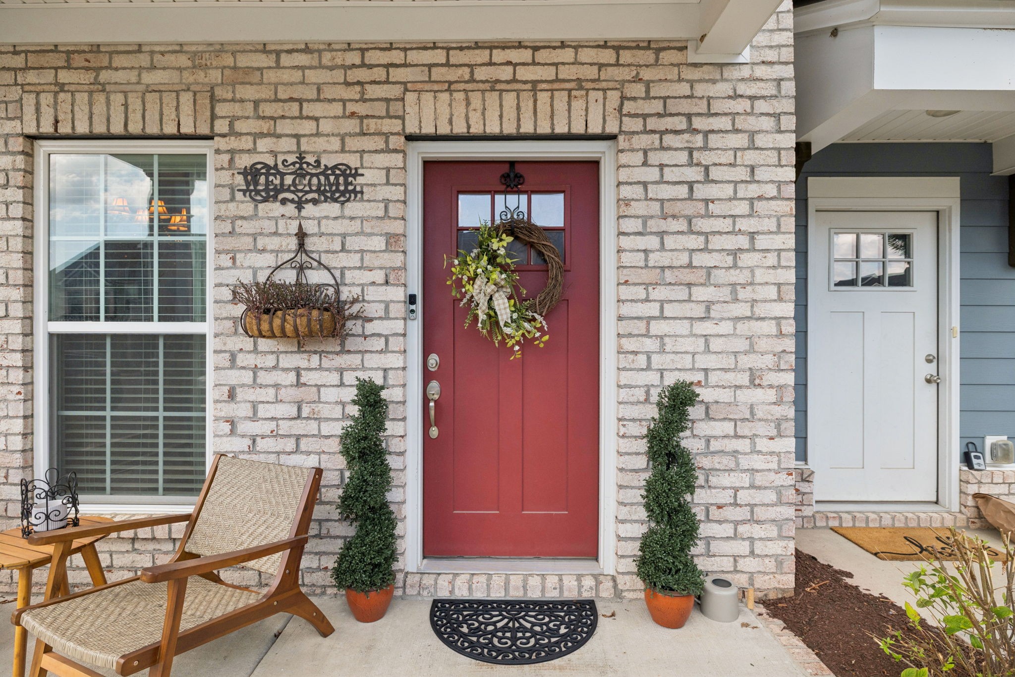 214 Mansfield Dr