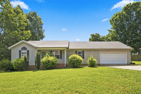 Photo of 83 Providence Rd, Shelbyville, TN 37160 (MLS # 3513012)