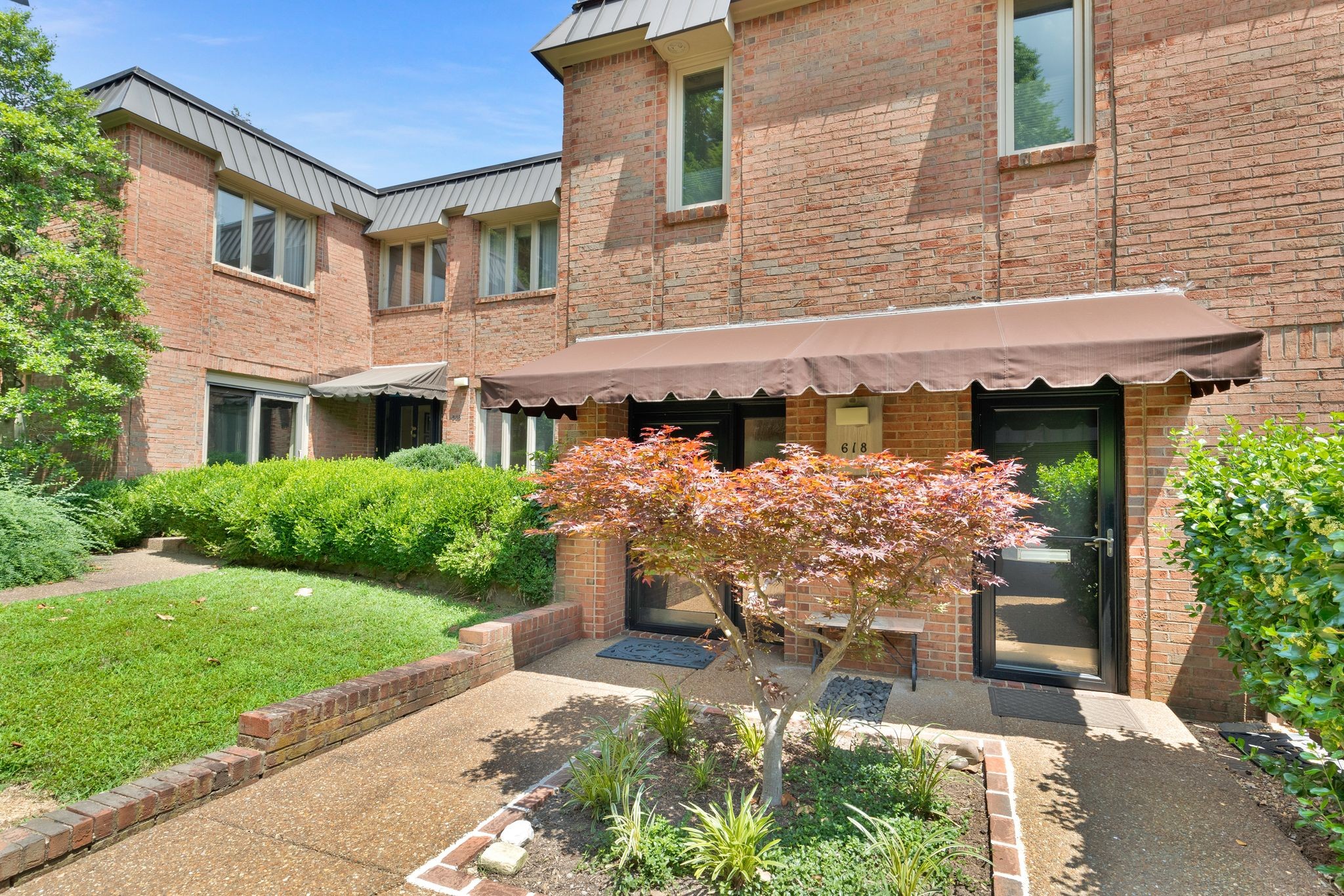 618 Timber Ln