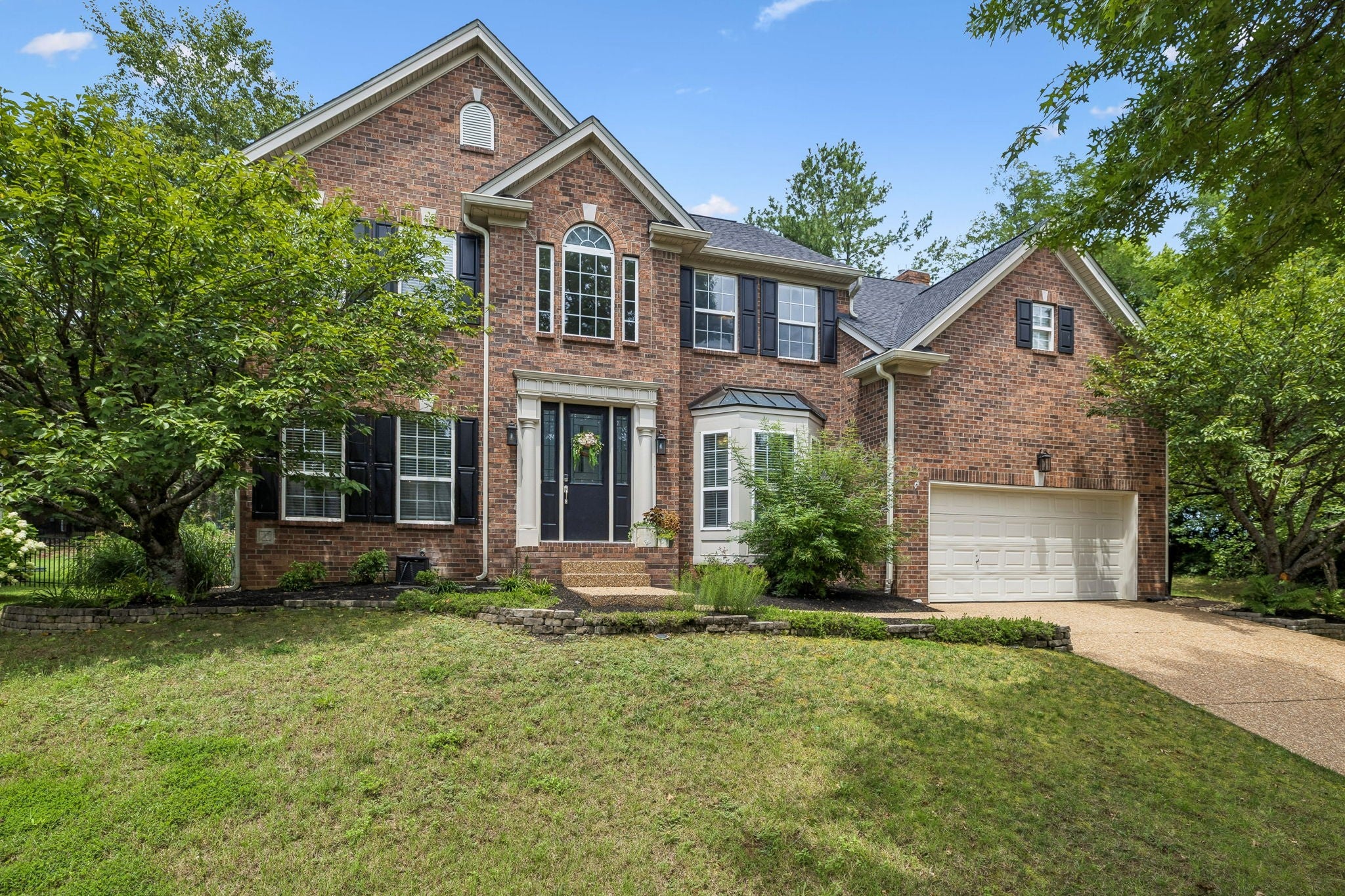 4-bed listing at 735 Meeting St, Franklin