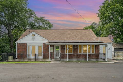 2003 Lebanon Pike Nashville TN 37210