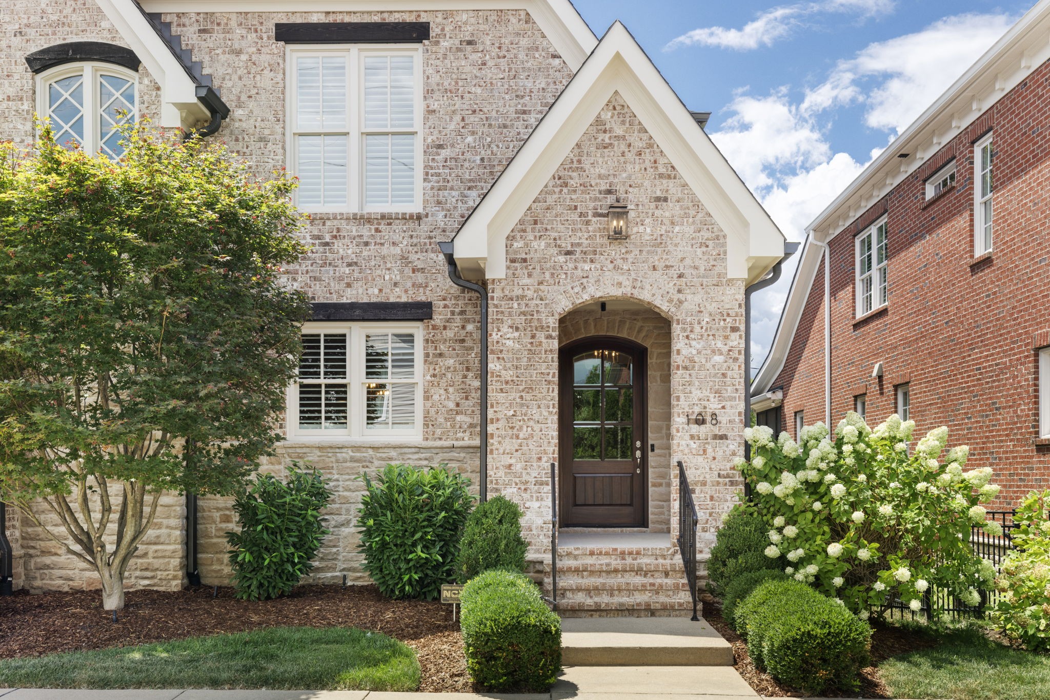 108 Ransom Ave